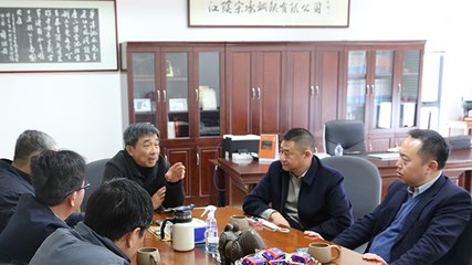 无锡市台办副主任蔡卫红一行赴江阴走访慰问台资企业